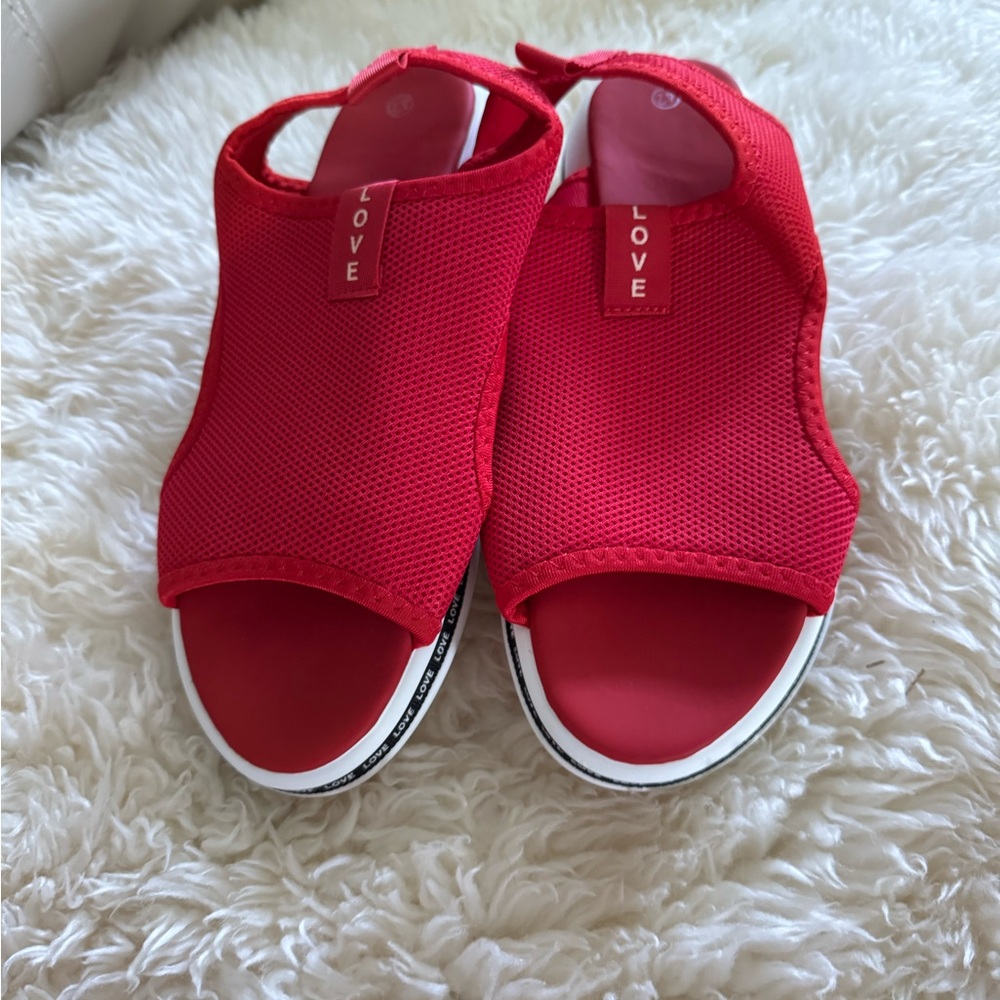 Sandals Women Thick Sole Soft Mesh Cushion Flat Sandals Slip On Comfy Summer